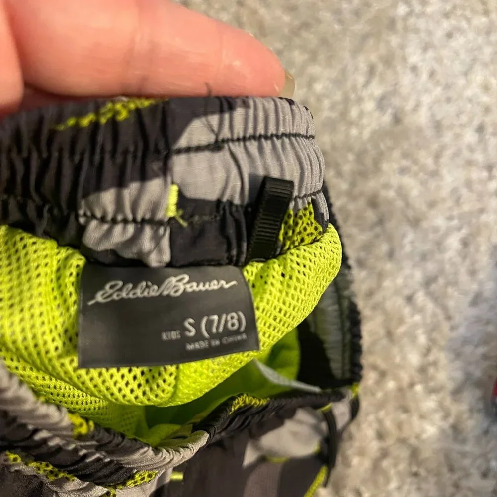 Eddie Bauer Boys Camo Swim Trunks S 7/8 NWOT - Picture 8 of 8